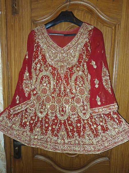 Bridal lehnga for sale only one time use 2