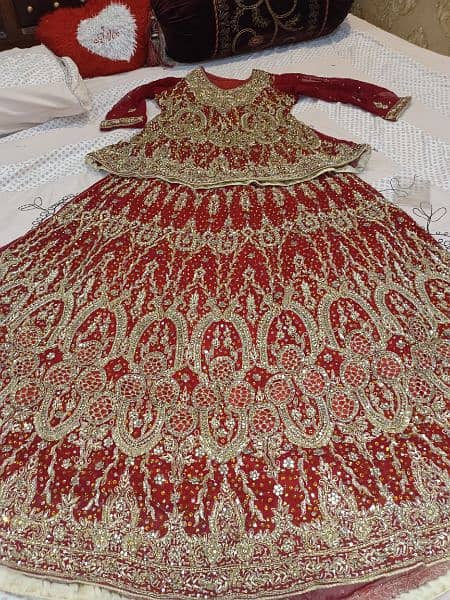 Bridal lehnga for sale only one time use 9