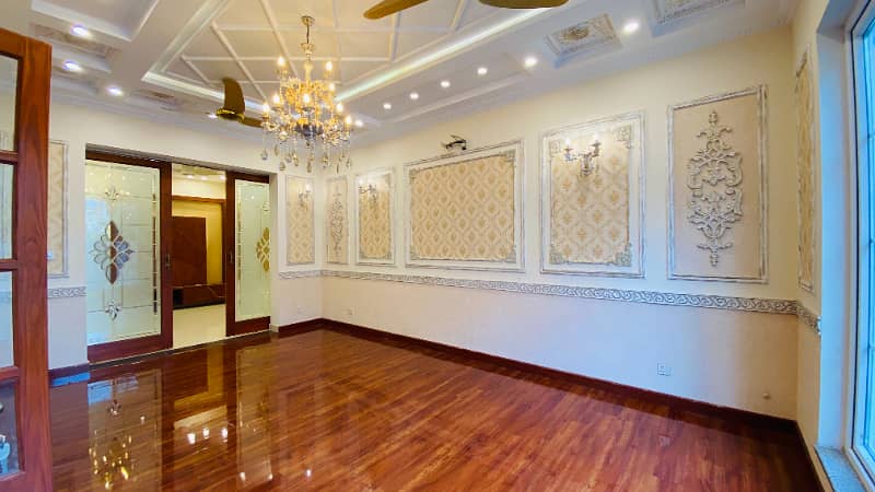 10 Marla Top Class Bungalow For Sale In DHA Phase 7 Lahore 3