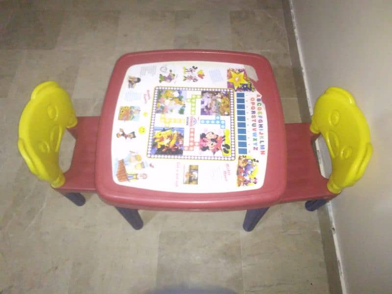 Baby table chairs set 1