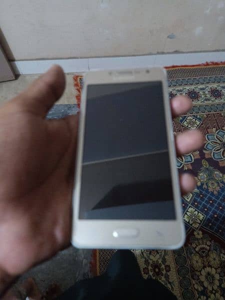 Samsung Galaxy Grand Prime Plus 3