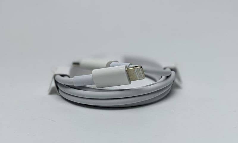 20W iPhone fast charger adapter, USB-C to lightning, pack of 2 6