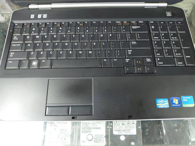 Dell Laptop 4