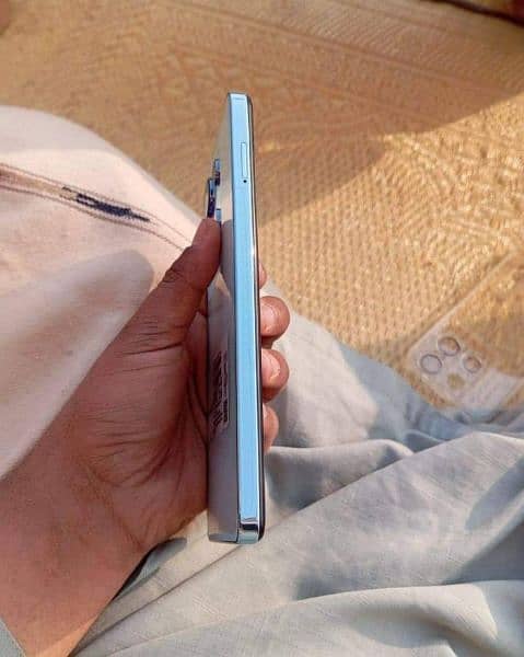 Infinix note 30 blue new hy 3 month use hy 3