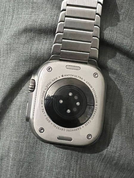Apple Ultra Watch 3