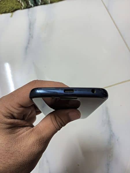 Motorola g6 new 4