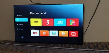 nextlife 40 inches borderless android led with box and all accesries