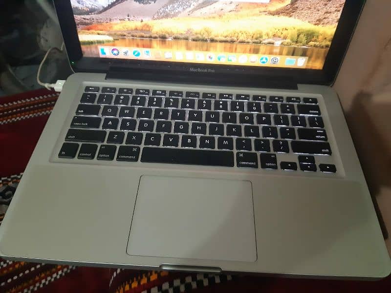 Macbook Pro 2011 4gb 3