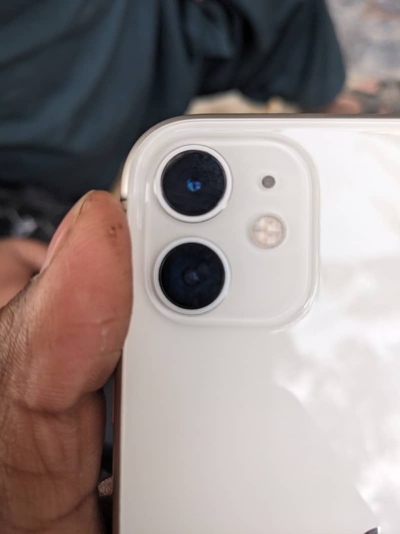 Iphone 11 PTA approved 1