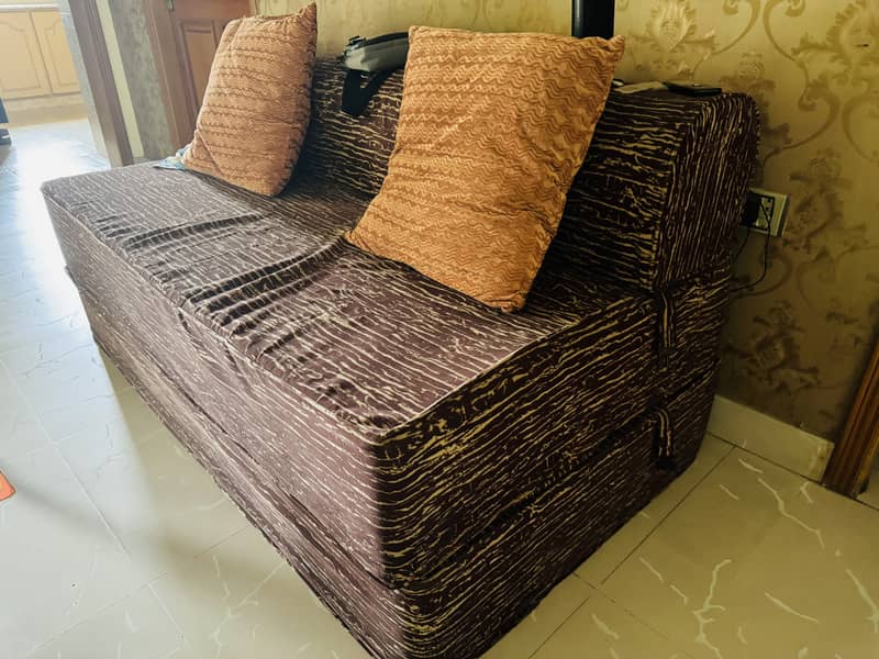 Sofa cum bed (condition 10/10) 0