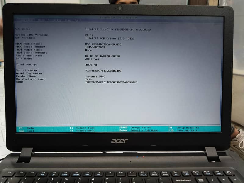Acer i3 6th Gen 4gb ram DDR3L 128 ssd 4