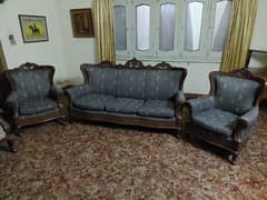 5 Seater/Sofa Set/Chinyoti made/kali tali/Solid wood/High quality