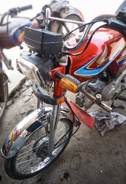 Honda CD 70 2019 Lahore Number New Condition for sale 5