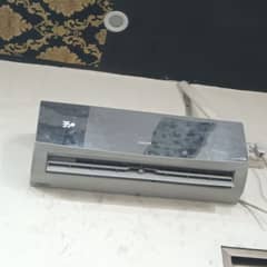 gree 1 ton inverter ac 0