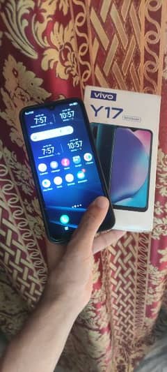 Vivo Y17 8/256