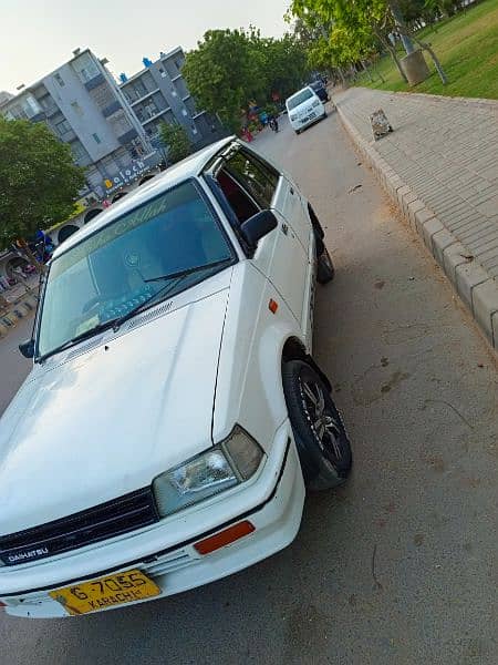 Daihatsu Charade 1986 Excellent Condition 3