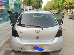 Toyota Vitz 2010