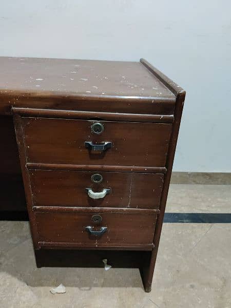 wooden table for office use / computer table 1