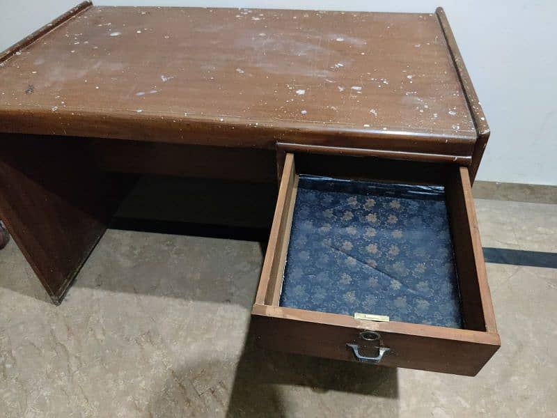 wooden table for office use / computer table 5