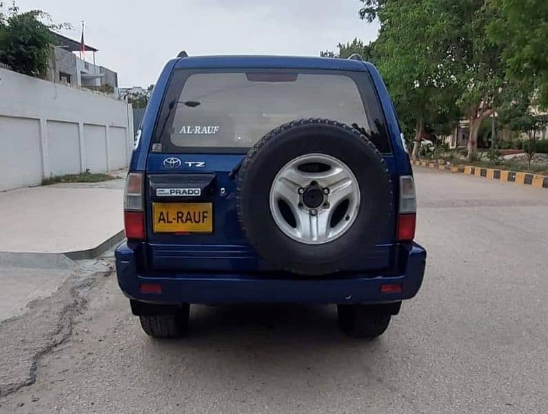 Toyota Prado 2002 1