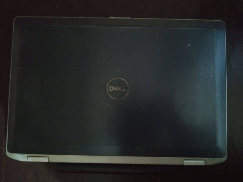 DELL i7 3GEN 8GB RAM 1GB NVIDIA GRAPHIC CARD+4GB intel card 500GB hard 5