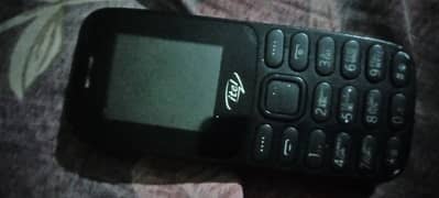 03304617978 new phone Itel good condition no repair only whatsapp