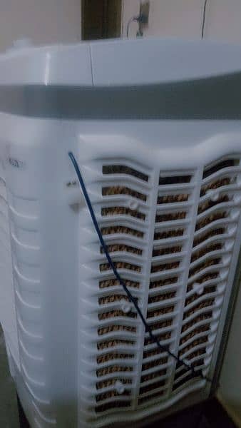 Air cooler just 20 days used 2