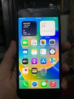 iPhone 8plus 64 gb water pack 10/10