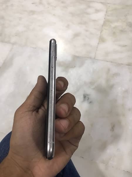 IPHONE X NON PTA 6