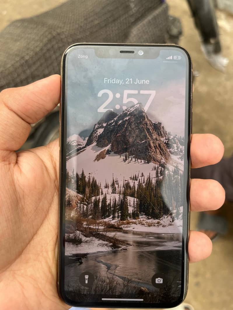 iphone 11 pro 0