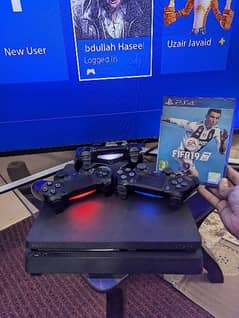 Playstation 4 Slim 500 GB + 1 Free Game