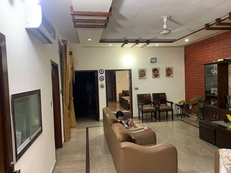 10 Marla Beautiful Double Storey Facing Park House On Rent In Nawab Town 6