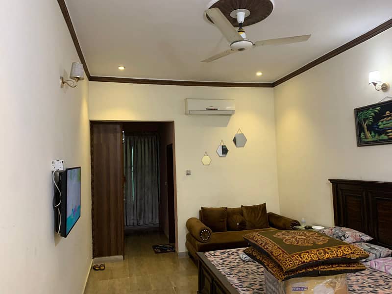 10 Marla Beautiful Double Storey Facing Park House On Rent In Nawab Town 12