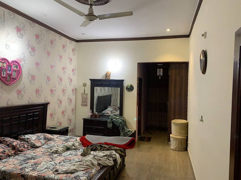 10 Marla Beautiful Double Storey Facing Park House On Rent In Nawab Town 13