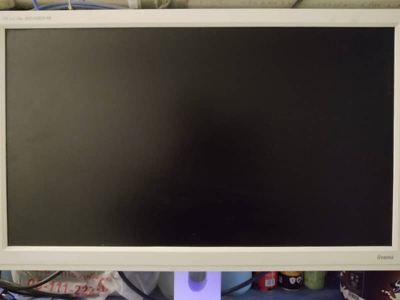 Iiyama 24 inch HDMI monitor 8