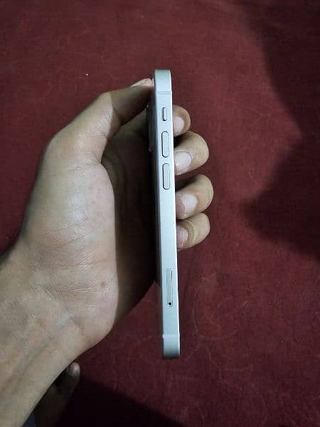 iphone 13 mini 4