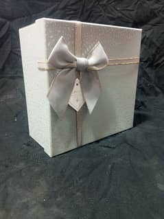 Gift box 8x8