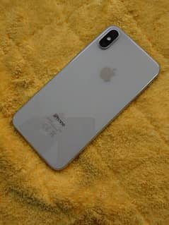 iPhone X 
64GB
Health 84
PTA Approved 
Available
