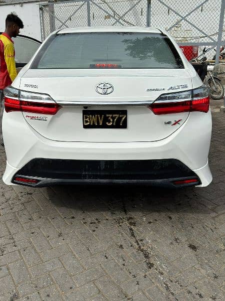 Corolla Altis 1.6 2022 4