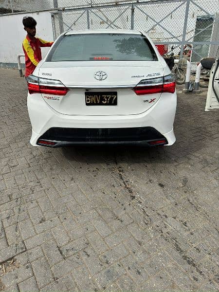 Corolla Altis 1.6 2022 5