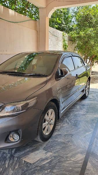 Toyota Corolla Altis 2011 0