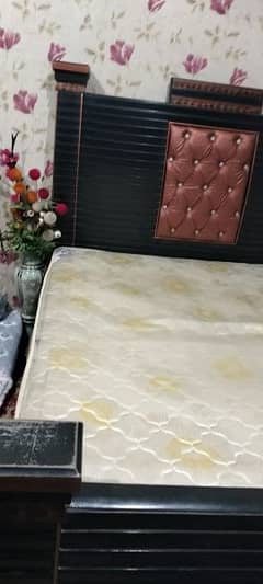 bed For Sale With Master Foam Crest Mattress