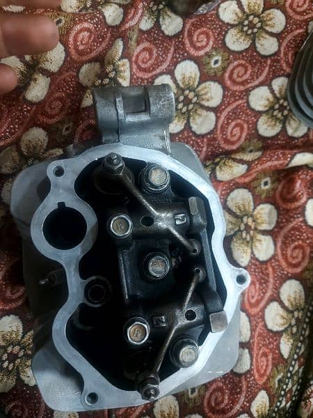 Honda 125 Euro Head Cylinder Complete 2