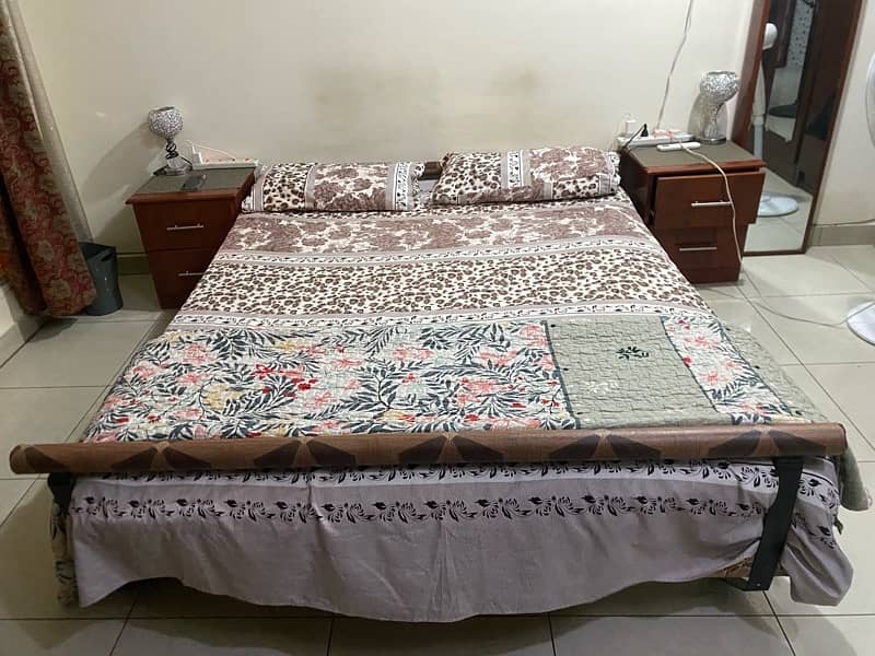 Dubai imported bed set built in mattress 2