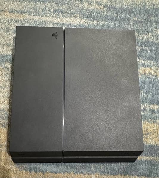 PS4 1200 Series 500 GB Full Matte Black 1
