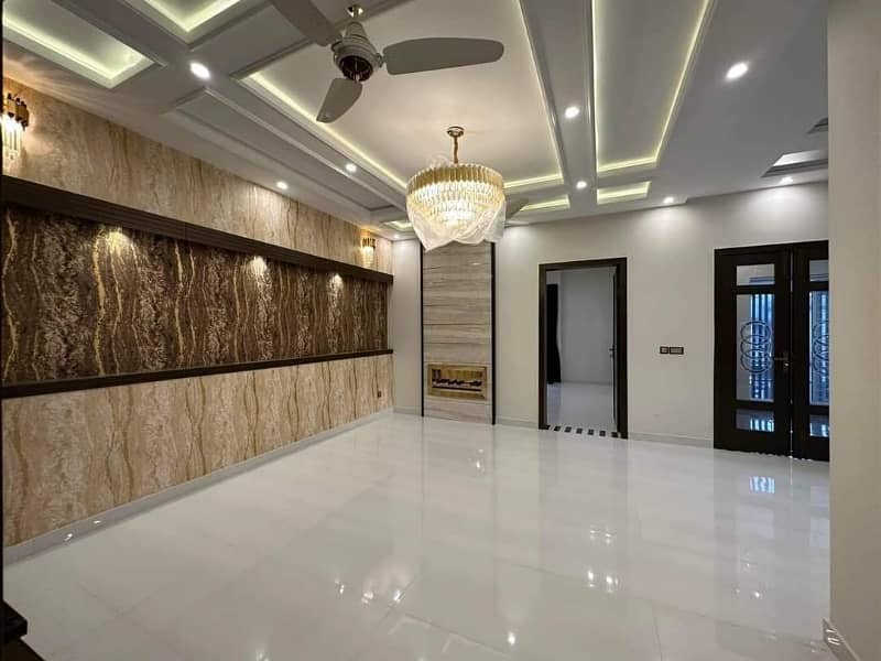 10 Marla Brand New Luxury House For Rent In Bahria Town Lahore 0