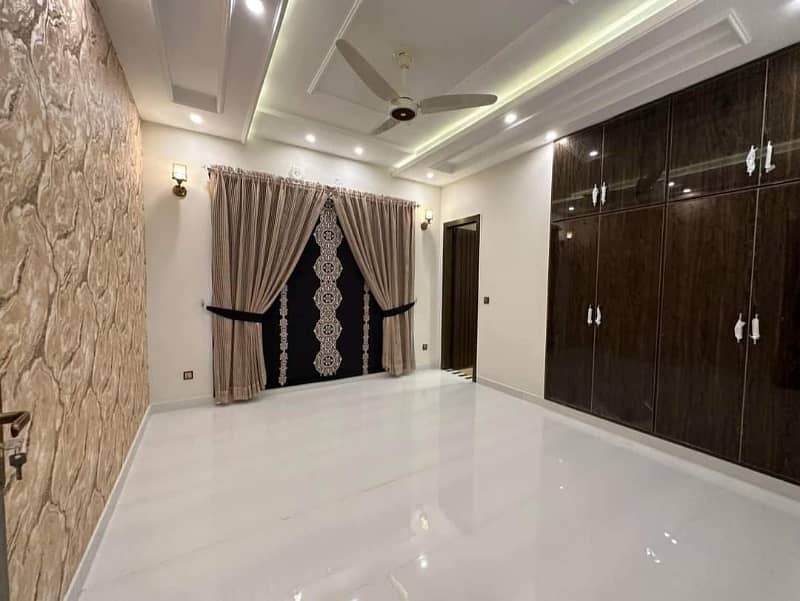 10 Marla Brand New Luxury House For Rent In Bahria Town Lahore 13