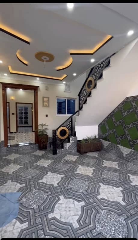 Pine Avenue 5 Marla Triple Storey House For Sale Near Valencia Town Lahore 7