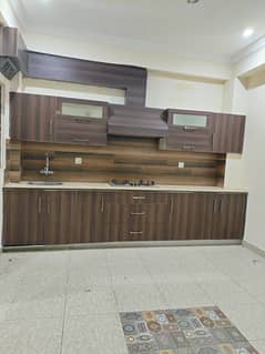 1 bedroom Unfurnished Flat Available For Rent in E-11/2 Markaz