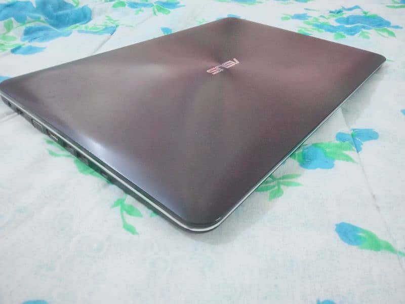 Core i5 6th Generation Laptop, Ultra Slim Laptop 3